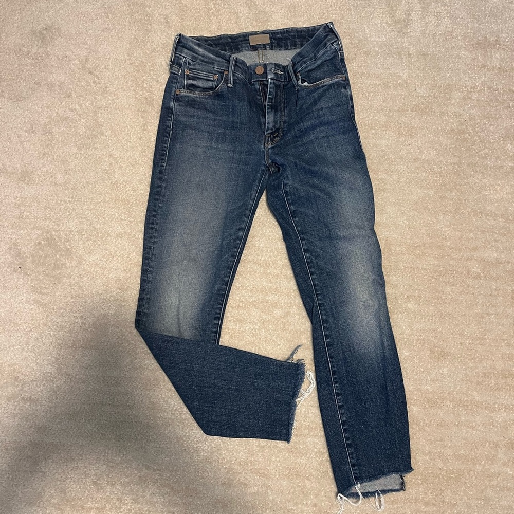 Mother The Looker Ankle Step Fray Jean